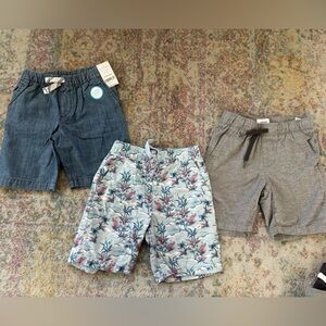NWT Lot Of Boys Size 5 Carters & The Children’s Place Dress / School / Shorts